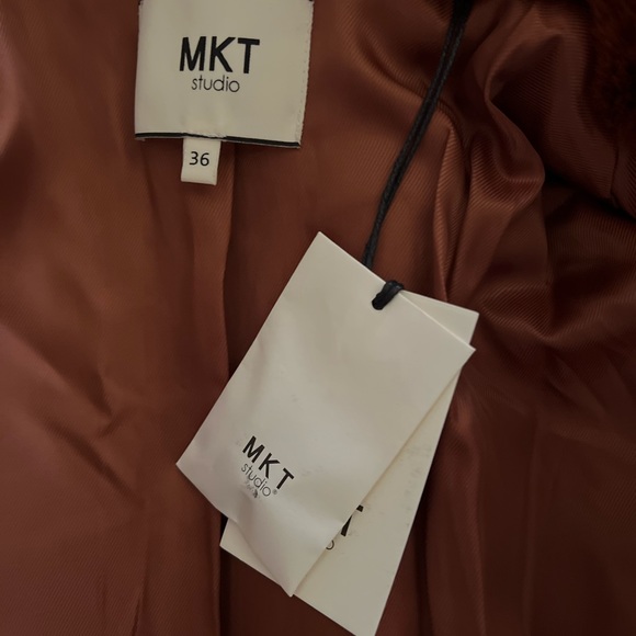 MKT Studio Masolin Faux Fur, Size 36 - Picture 7 of 10